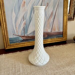 Vintage Hoosier Milk Glass Bud Vase 9” Diamond Pattern